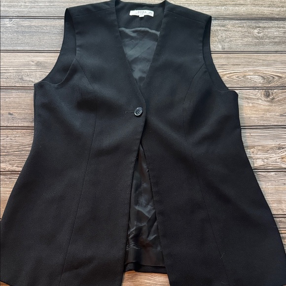Iona vest size 9 Black Sleeveless Vest lined tunic style - Picture 1 of 3
